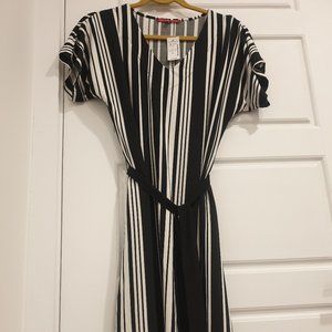 Black and white striped tie-waist dress, drop shoulder